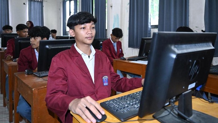 22 Rata-rata Nilai TKA SMA 2025 Semua Mata Pelajaran, Tertinggi di Mapel Apa?