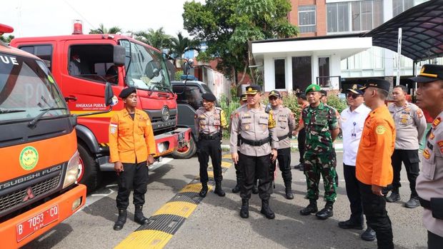 Polresta Bandara Soekarno-Hatta menggelar apel siaga banjir.
