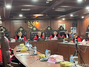 Video: MKD DPR Putuskan Nafa Urbach, Eko, Sahroni Langgar Kode Etik