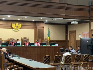 Minta Divonis Ringan, Hakim Terdakwa Kasus Migor Ibaratkan Sapu Kotor