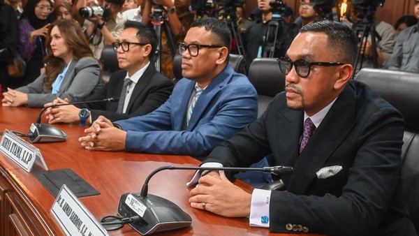 Langgar Etik! Sahroni, Nafa Urbach dan Eko Patrio Diskors