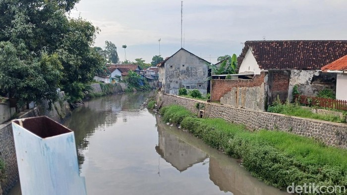 Sungai Gembong setelah dibersihkan