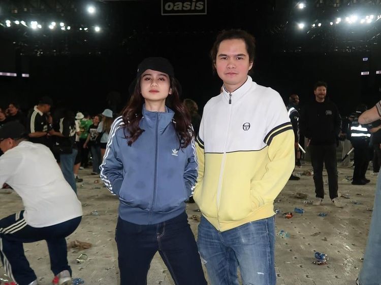 Kencan Britpop! Tissa & Dul ke Melbourne Nonton Oasis