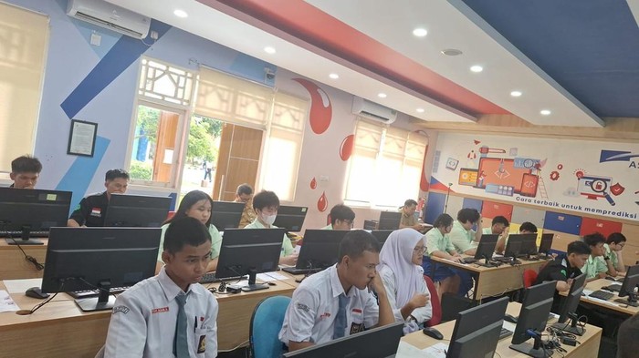 TKA SMA hingga SLB di seluruh Indonesia