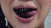 Teeth Blackening, Tren Gigi Hitam yang Kembali Populer di Kalangan Gen Z