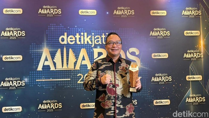 Wakil Bupati Gresik dr Asluchul Alif.