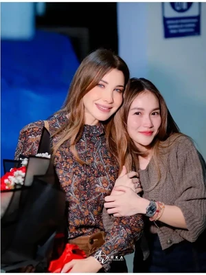 Akhirnya Kesampaian! Ayu Ting Ting Nangis Bertemu Nancy Ajram