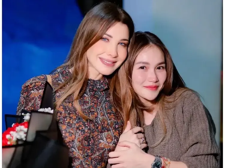 Akhirnya Kesampaian! Ayu Ting Ting Nangis Bertemu Nancy Ajram