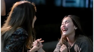 Ayu Ting Ting mengunggah momen manis pertemuannya dengan Nancy Ajram lewat Instagram pada Kamis (5/11/2025). Foto: Instagram Ayu Ting Ting