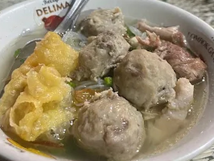 Bakso legendaris halal di Solo