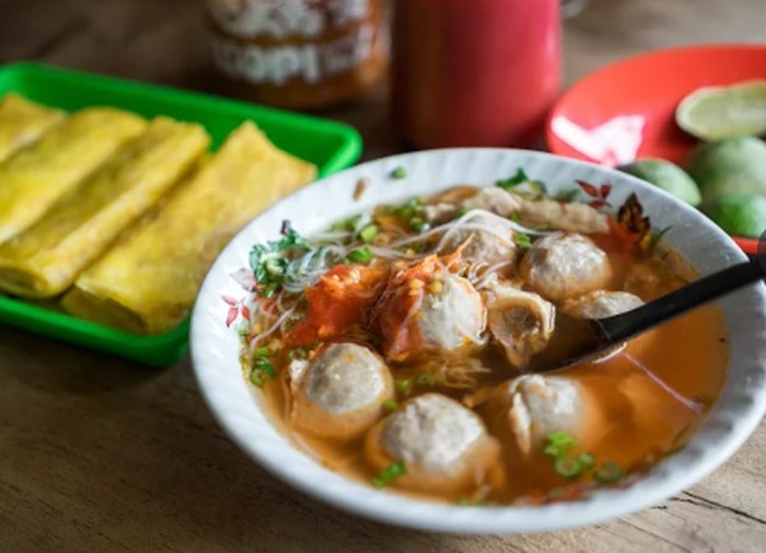 Bakso legendaris halal di Solo