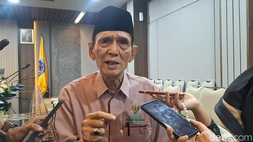 Ketua Baznas Kota Mataram, Djaswad, saat dikonfirmasi di Mataram, Kamis (6/11/2025)