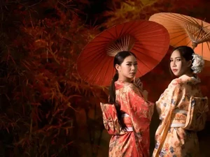 Di Jepang, Payung Dipercaya sebagai Wadah Pemikat Arwah