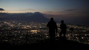 Berburu Senja di Jantung Perbukitan Soyapango El Salvador