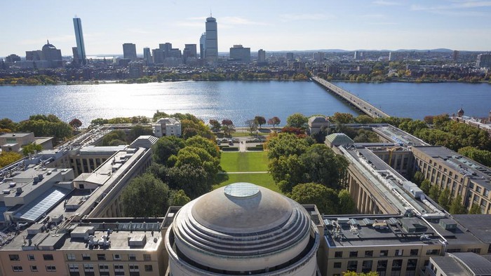 Foto aerial kampus MIT, AS.