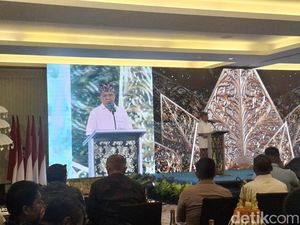 Koster Tegaskan Bali Tak Butuh Status Otonomi Khusus untuk Pariwisata