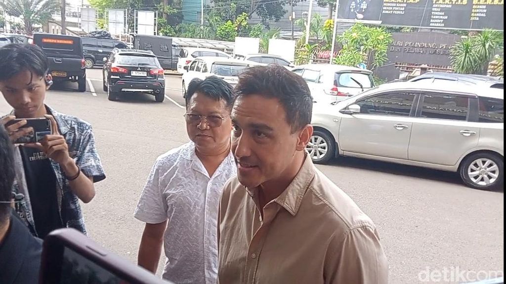 Hamish Daud Ungkap Maksud Kolab Future House di Pinterest dengan Sabrina Alatas