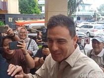 Hamish Daud Perdana Muncul Usai Digugat Cerai Raisa
