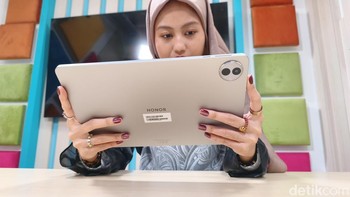 Honor Pad 10 dilengkapi kamera belakang 8 MP dengan Starlight Cloud Ring Camera Design dan kamera depan 8 MP. Foto: Rizqy Nur Amalia/detikINET