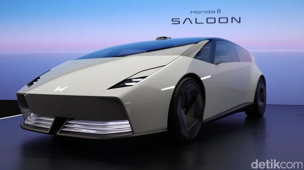 Honda 0 Saloon. Honda 0 Saloon.