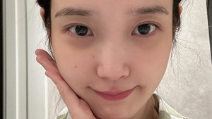 Kalau kata fans di kolom komentar posting-annya sih Yang cantik mah bebas! gitu. (Foto: dok. Instagram @dlwlrma)