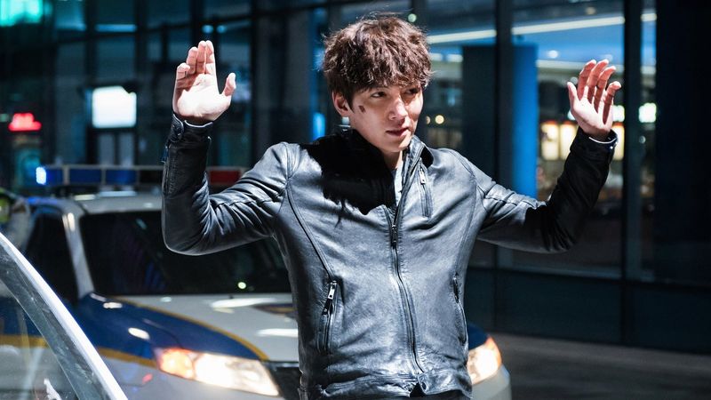 Ji Chang Wook Penampilan Ji Chang Wook dalam film Fabricated City.