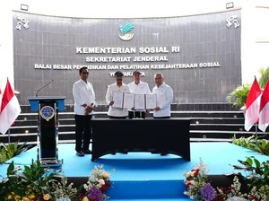 Kolaborasi dengan Kemensos, Kemenhub Berikan 28 Bus untuk Sekolah Rakyat