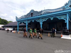 Dua Putra PB XIII Sama-sama Dinobatkan Jadi Raja, Keraton Solo Kembali Bergolak