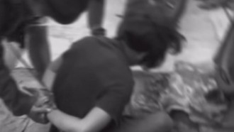 Viral Pria Maling Besi di Jaktim Ditangkap Warga-Tangan Diikat