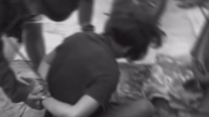 Maling potongan besi di Jaktim ditangkap warga