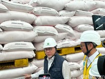 Video: Menko Pangan Mau Ada Label Tinggi Gula pada Jajanan Anak Sekolah