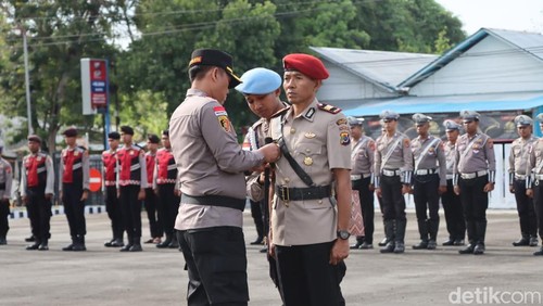 Pelantikan AKP Markus Y. Foes sebagai Kasat Reskrim Polres Sumba Timur, NTT, Kamis (6/11/2025).