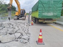 Jelang Nataru, 13 Titik Jalan Tol Lampung Diperbaiki