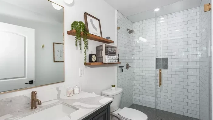 Tips Simpan Handuk di Kamar Mandi agar Tidak Lembap dan Bebas Jamur