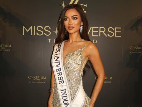 Sanly Liu di Miss Universe 2025