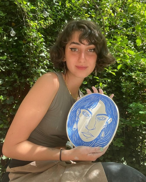 Seniman Visual Rama Duwaji