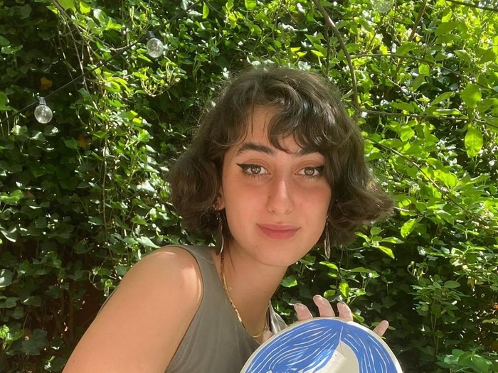 Seniman Visual Rama Duwaji