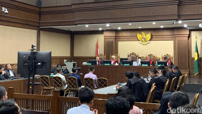 Sidang mantan Direktur Utama PT Pertamina Patra Niaga (PT PPN), Riva Siahaan (Mulia/detikcom).