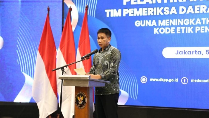 Wamendagri Akhmad Wiyagus