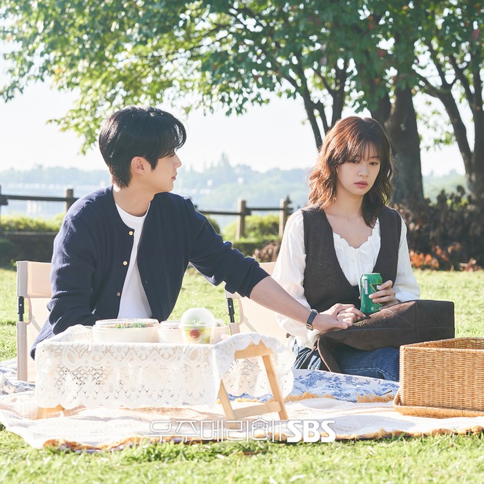 Cuplikan adegan dalam drama Korea SBS Would You Marry Me.