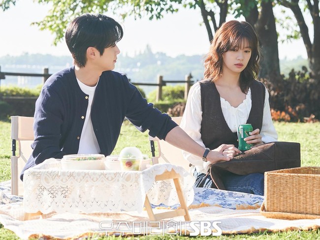 Cuplikan adegan dalam drama Korea SBS Would You Marry Me.