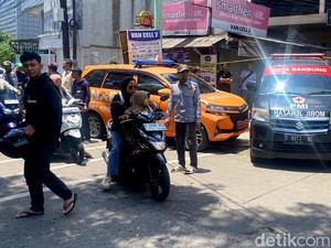 Jabar Hari Ini: Penjaga Konter HP Ditemukan Tewas dengan Banyak Luka