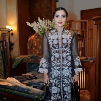 Ashanty kembali jadi sorotan karena penampilannya yang terlihat makin langsing. Dalam salah satu unggahan Instagramnya Ashanty sempat mengungkapkan bahwa dirinya menjalani diet IF dan berhasil turun BB sebanyak 5 kg dalam 1 bulan. Foto: Instagram/@ashanty_ash