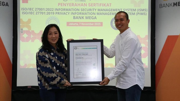 Bank Mega meraih ISO 27001 dan 27701 sebagai standar keamanan informasi dan privasi data. Langkah ini memperkuat perlindungan data nasabah dan tata kelola digital sesuai regulasi di Indonesia.