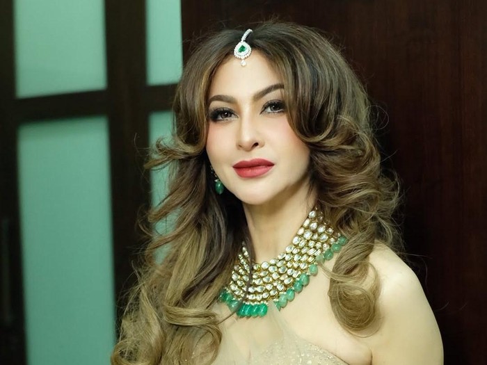 Diana Pungky awet mudah pada usia 51 tahun.