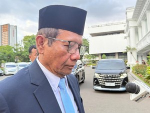 Jimly Asshiddiqie-Mahfud ke Istana Jelang Pelantikan Komite Reformasi Polri