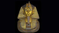 Harta karun di makam Firaun Tutankhamun ini ditemukan pada tahun 1922 oleh Howard Carter dan anggota timnya, yang disponsori oleh Lord Carnarvon, melalui tampilan artefak Firaun Emas yang menarik. Tutankhamun hidup sekitar tahun 1341 SM hingga 1323 SM dan memerintah Mesir dari usia 9 hingga 19 tahun. Foto: (Dokumentasi Grand Egyptian Museum/GEM)