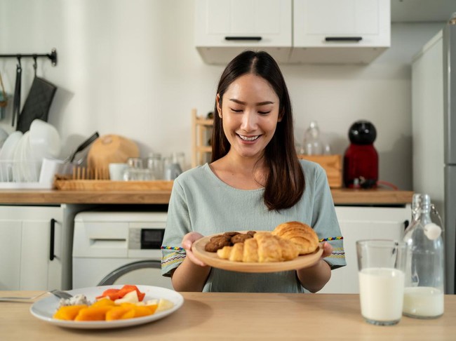 Ilustrasi Makan dan Diet