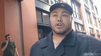 Raffi Ahmad Beli Tas Igun Rp 500 Juta, Uangnya Buat Bangun Masjid di Jepang