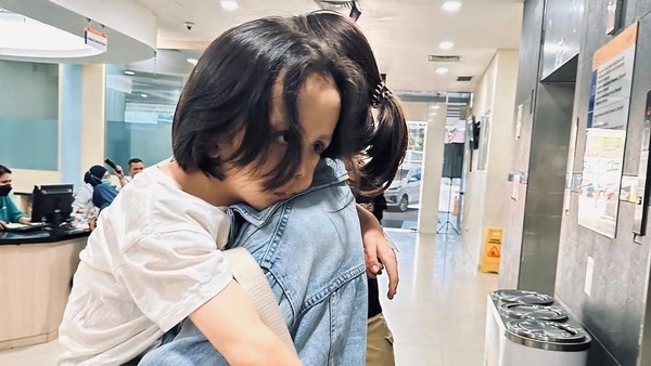 Anak Joanna Alexandra Harus Operasi gegara Memasukkan Lego ke Hidung